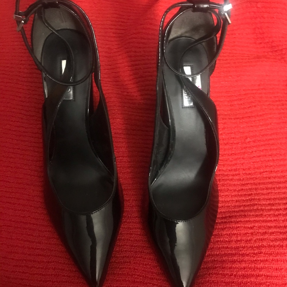 Guess heels women size 9